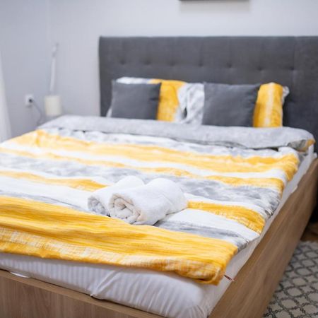 Manoir Apartments City Center Novi Sad Ngoại thất bức ảnh