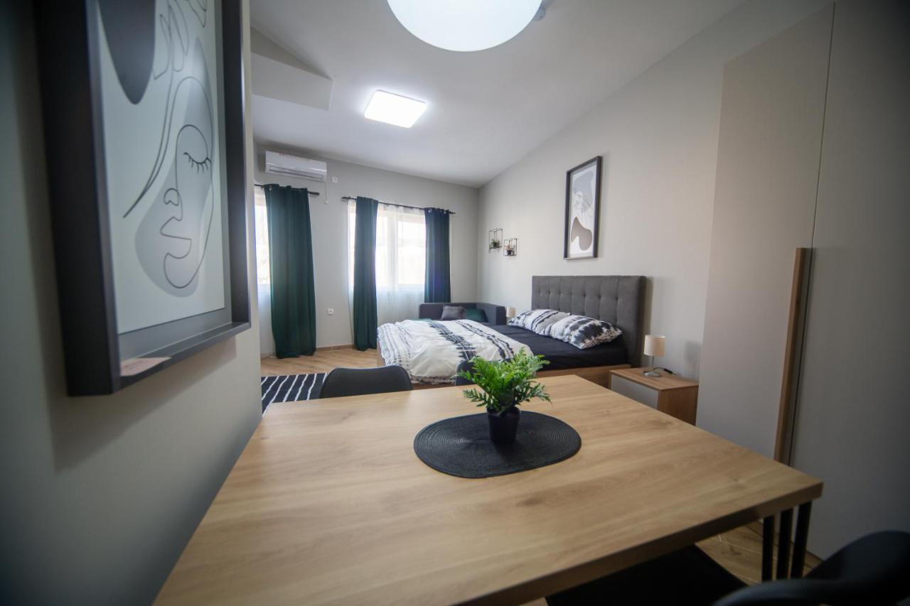 Manoir Apartments City Center Novi Sad Ngoại thất bức ảnh