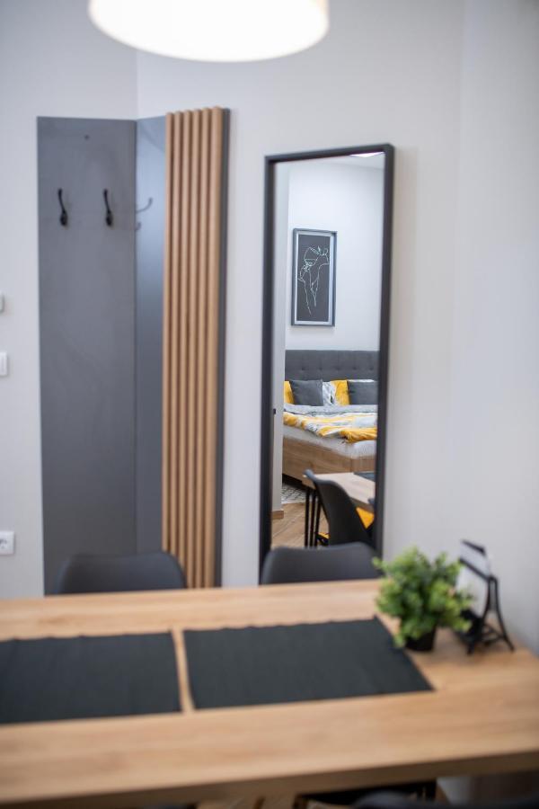Manoir Apartments City Center Novi Sad Ngoại thất bức ảnh