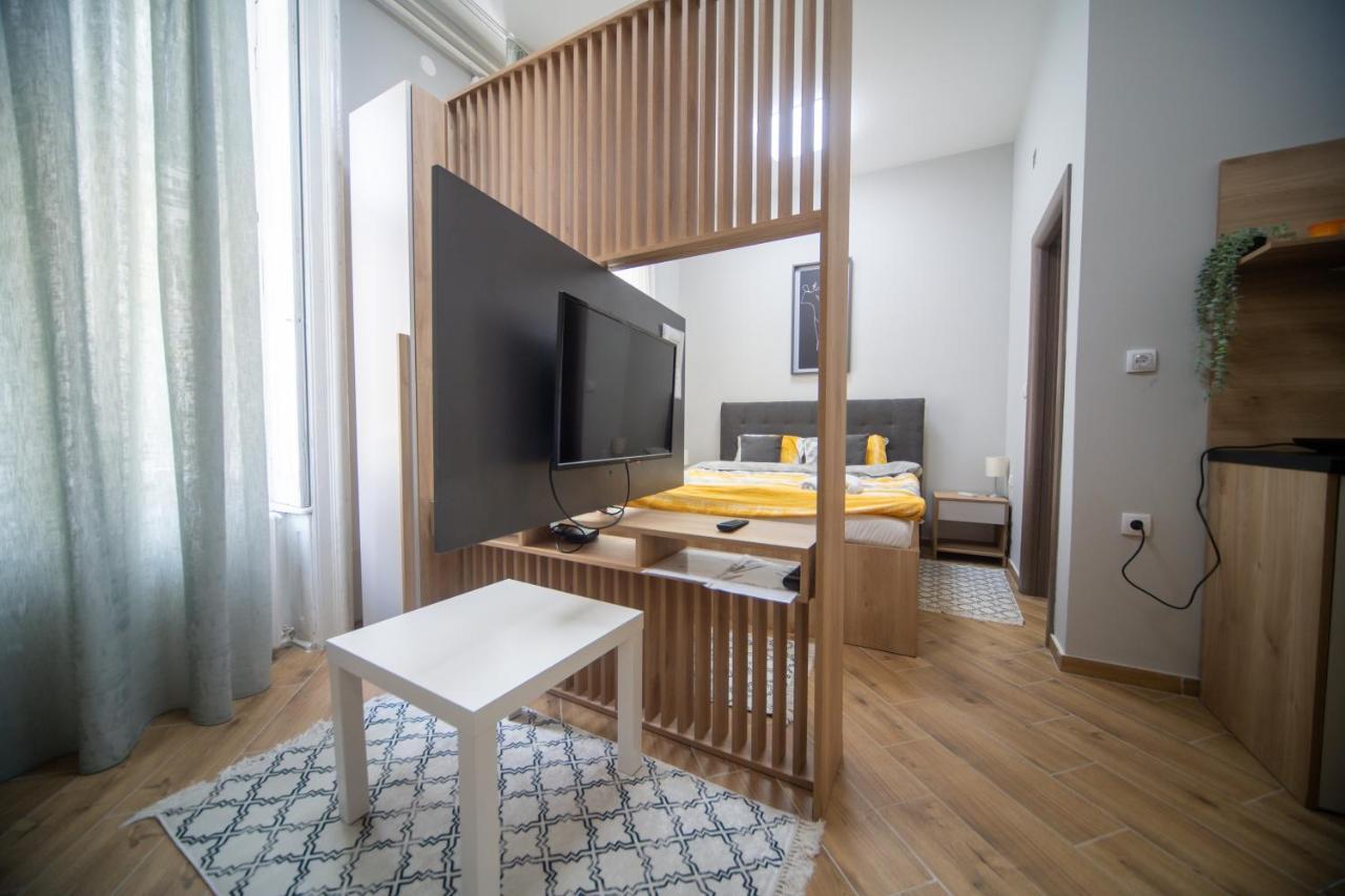 Manoir Apartments City Center Novi Sad Ngoại thất bức ảnh